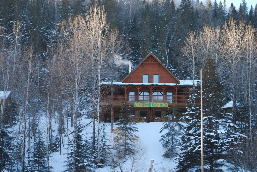 Auberge De La Riviere Matapedia - Matapedia River Lodge Routhierville Kültér fotó