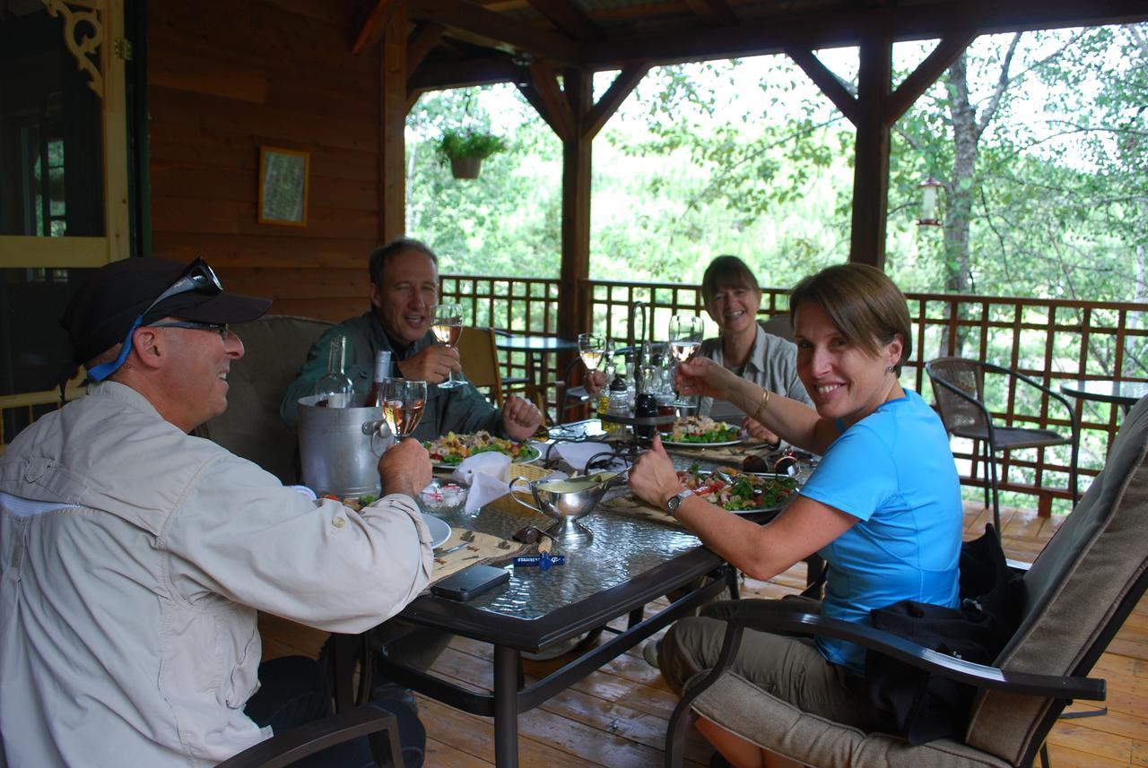 Auberge De La Riviere Matapedia - Matapedia River Lodge Routhierville Kültér fotó