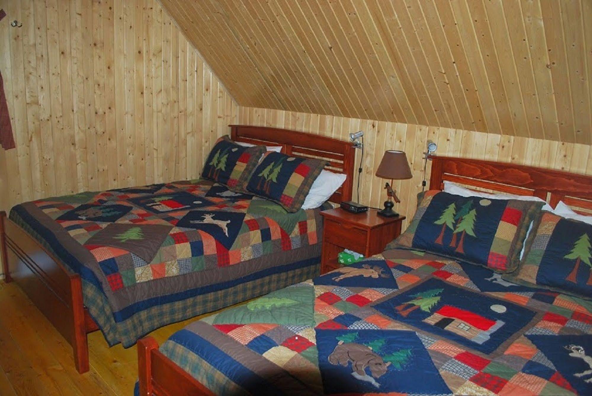 Auberge De La Riviere Matapedia - Matapedia River Lodge Routhierville Kültér fotó